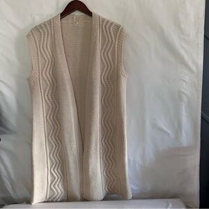 Vintage Women’s Wool Blend Ivory Knee Length Sweater Vest